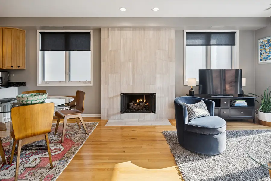 1728 W Roscoe Avenue #3E, Chicago, IL 60657 - #2