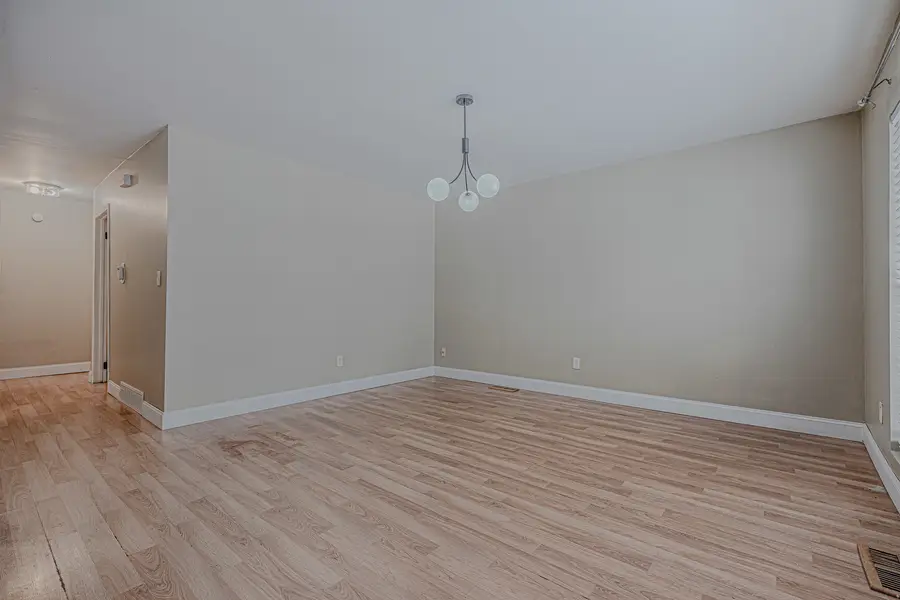 2513 20th Street, Zion, IL 60099 - Image #3