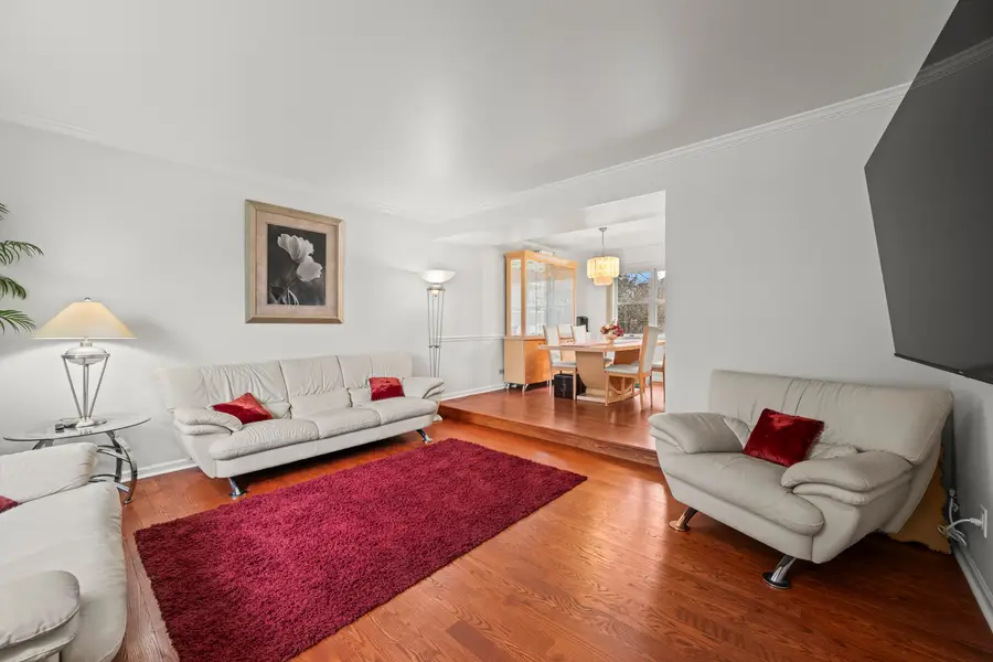 2806 N Stanford Drive, Arlington Heights, IL 60004 - #3