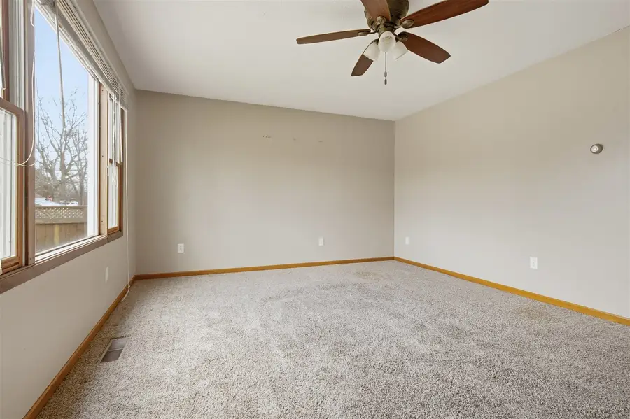 409 E Delaware Street, Dwight, IL 60420 - #3