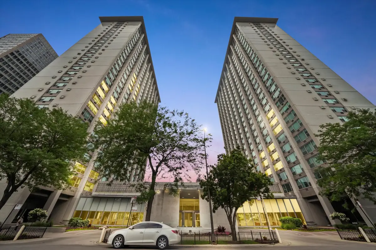 3600 N Lake Shore Drive N #1612, Chicago, IL 60613 - #1