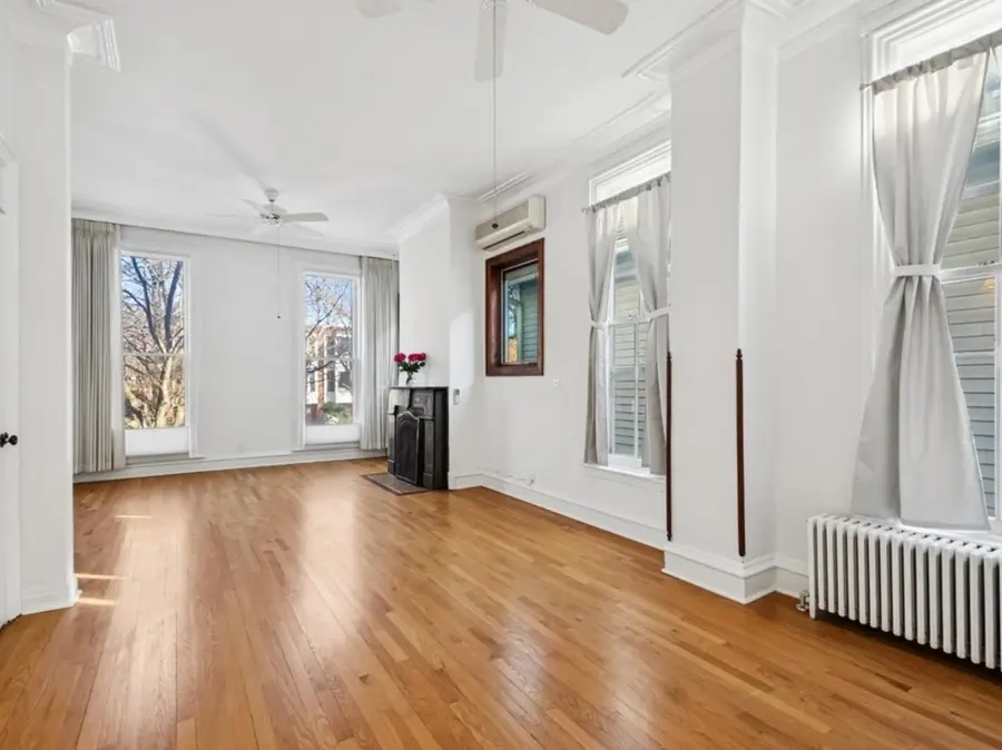 5428 S Blackstone Avenue, Chicago, IL 60615 - #3