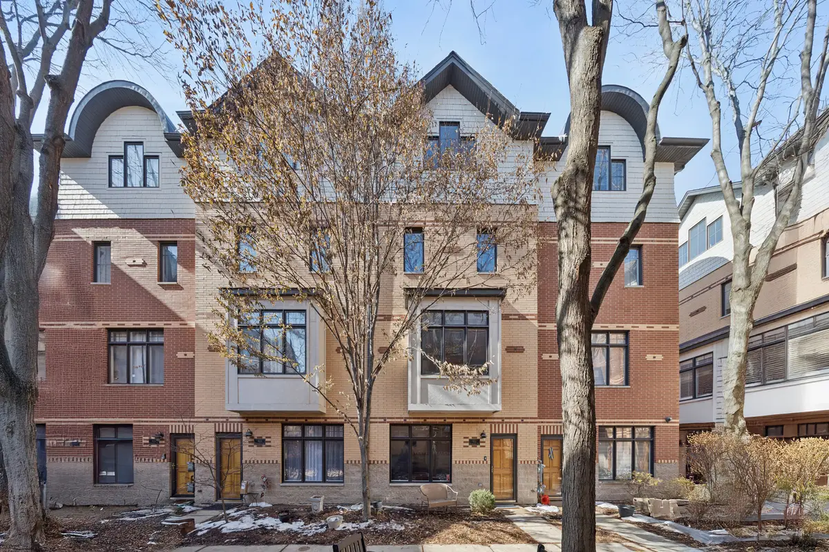 422 Pennsylvania Way, Oak Park, IL 60302 - #1