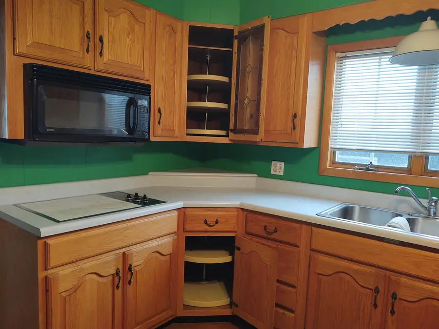 708 E St. Louis Street, West Frankfort, IL 62896 - #3