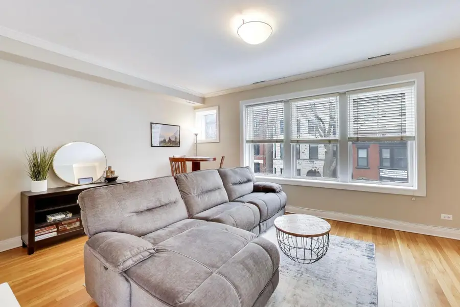 737 W Belden Avenue #D, Chicago, IL 60614 - #3