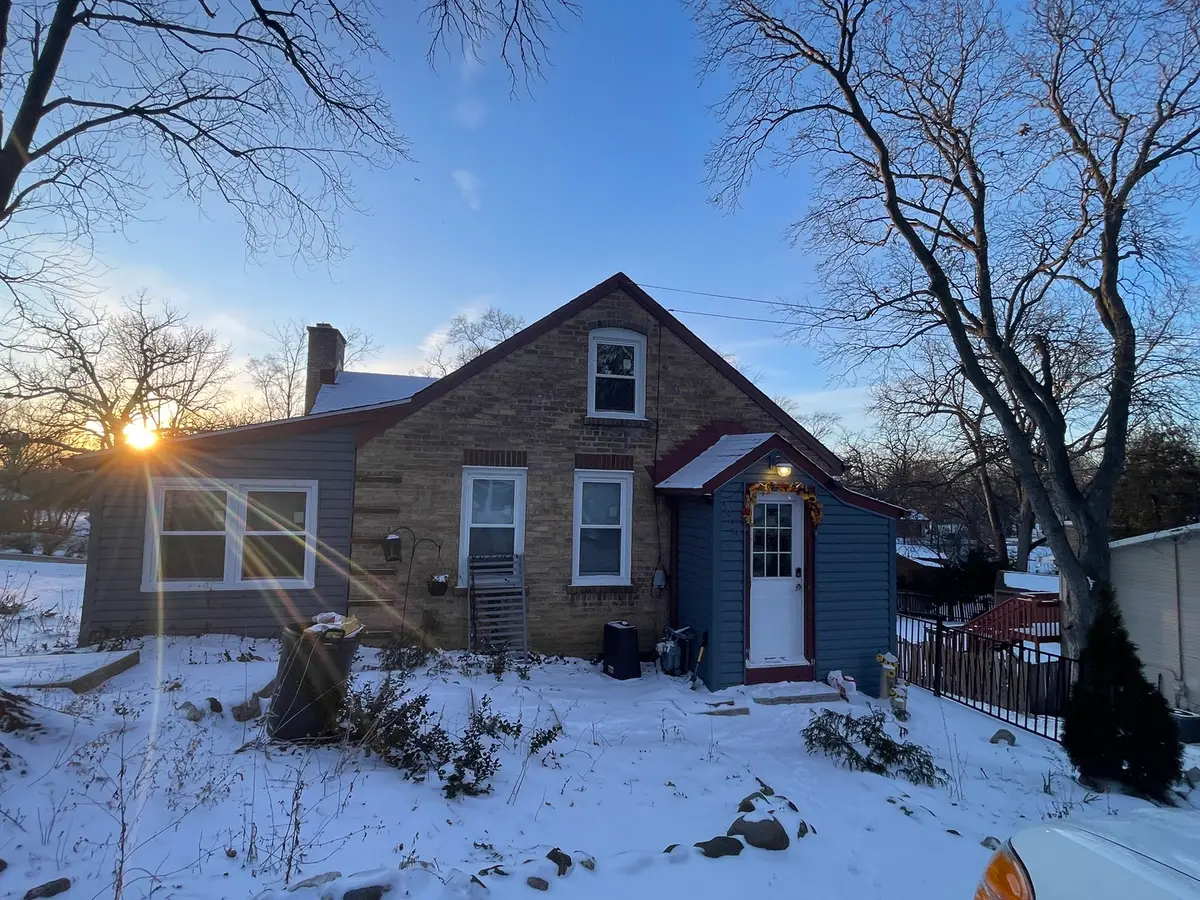 3323 Charles Court, Island Lake, IL 60042 - #1