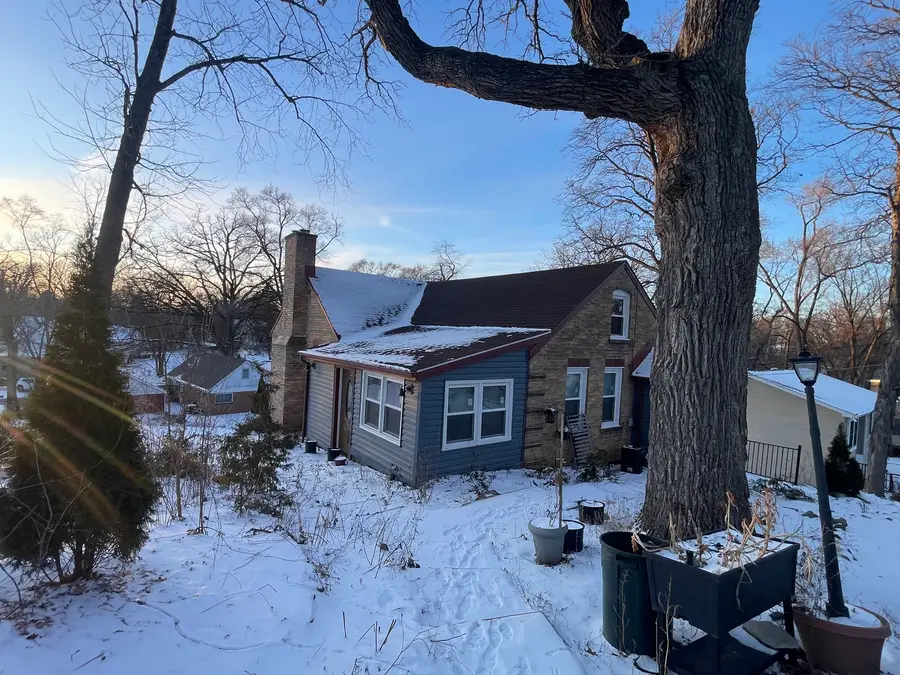 3323 Charles Court, Island Lake, IL 60042 - #3