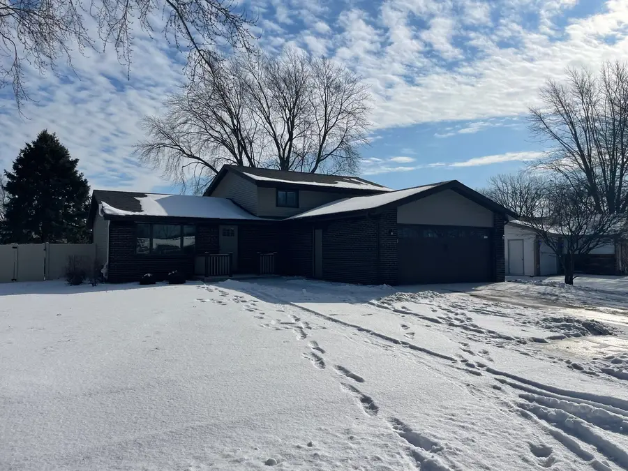 1008 Mallard Drive, Bradley, IL 60915 - #3