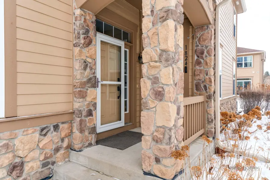 1824 Crenshaw Circle #1824, Vernon Hills, IL 60061 - #3