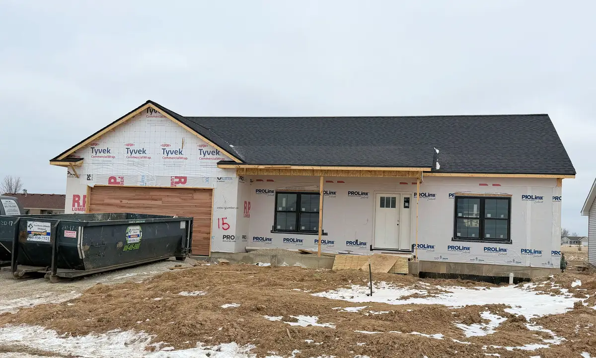 526 S Roberts Street, Rochelle, IL 61068 - #1