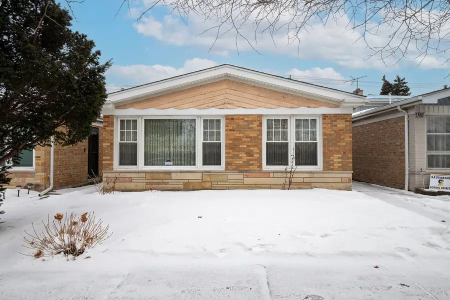 4211 W Devon Avenue, Chicago, IL 60646 - Image #2
