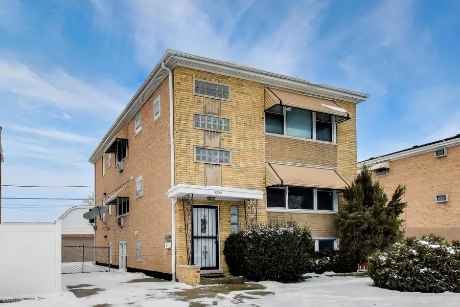 5822 W 79th Street, Burbank, IL 60459 - #3