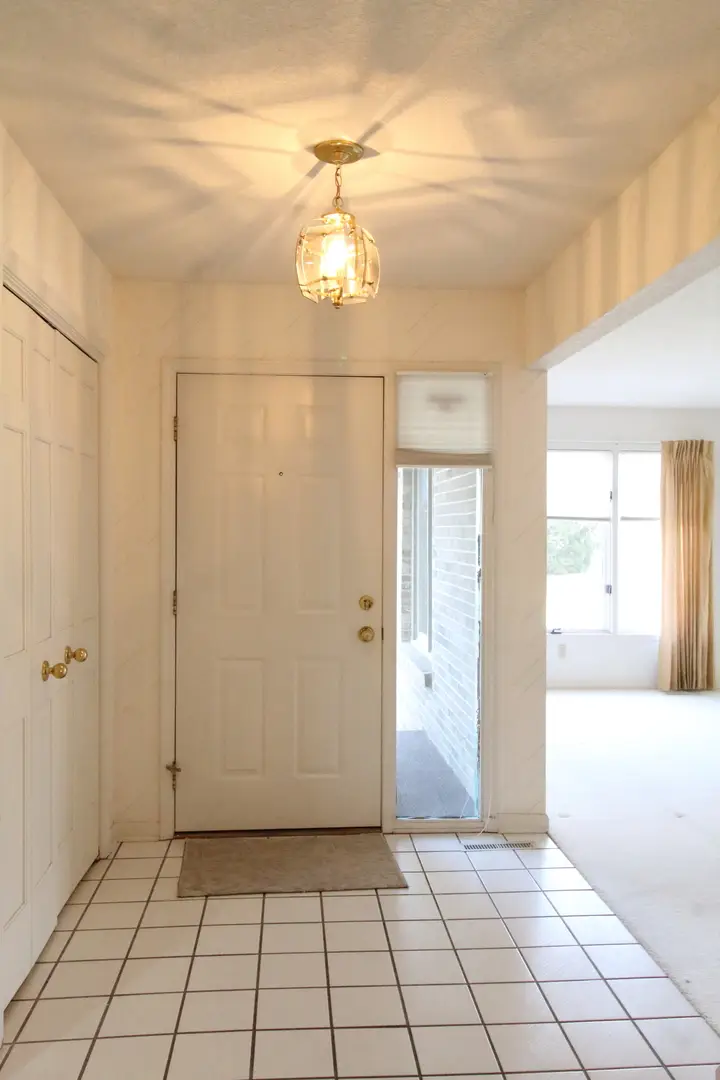 5858 Rainsford Way, Rockford, IL 61107 - #3