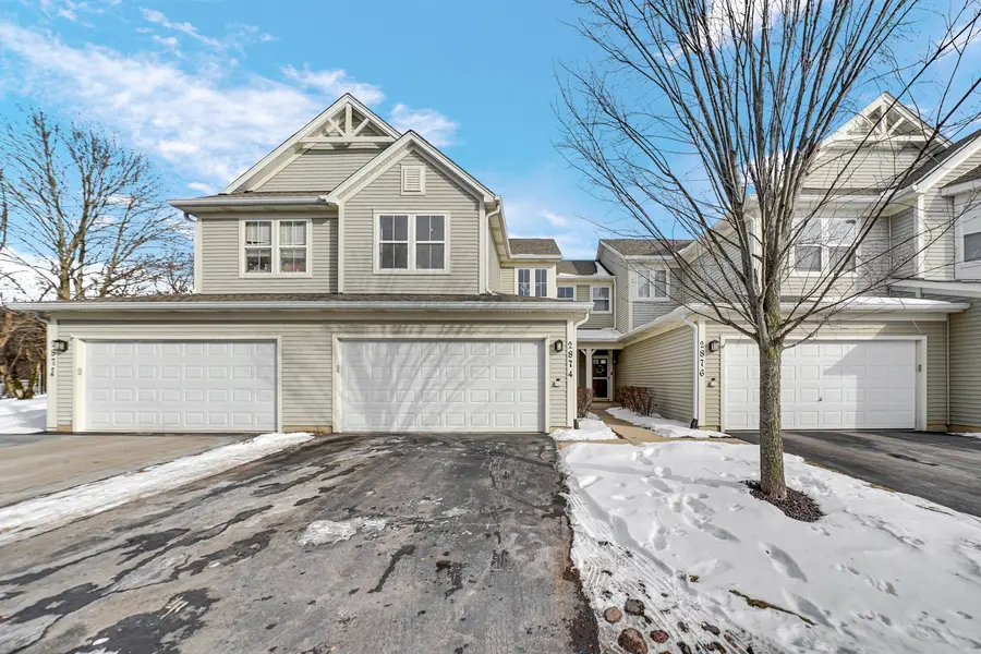 2874 Falling Waters Lane #2874, Lindenhurst, IL 60046 - #2