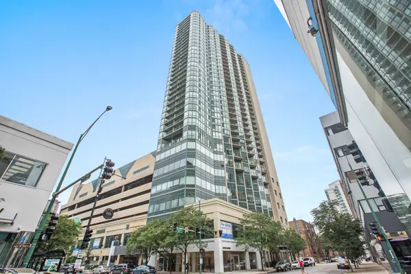 111 W Maple Street #2210, Chicago, IL 60610