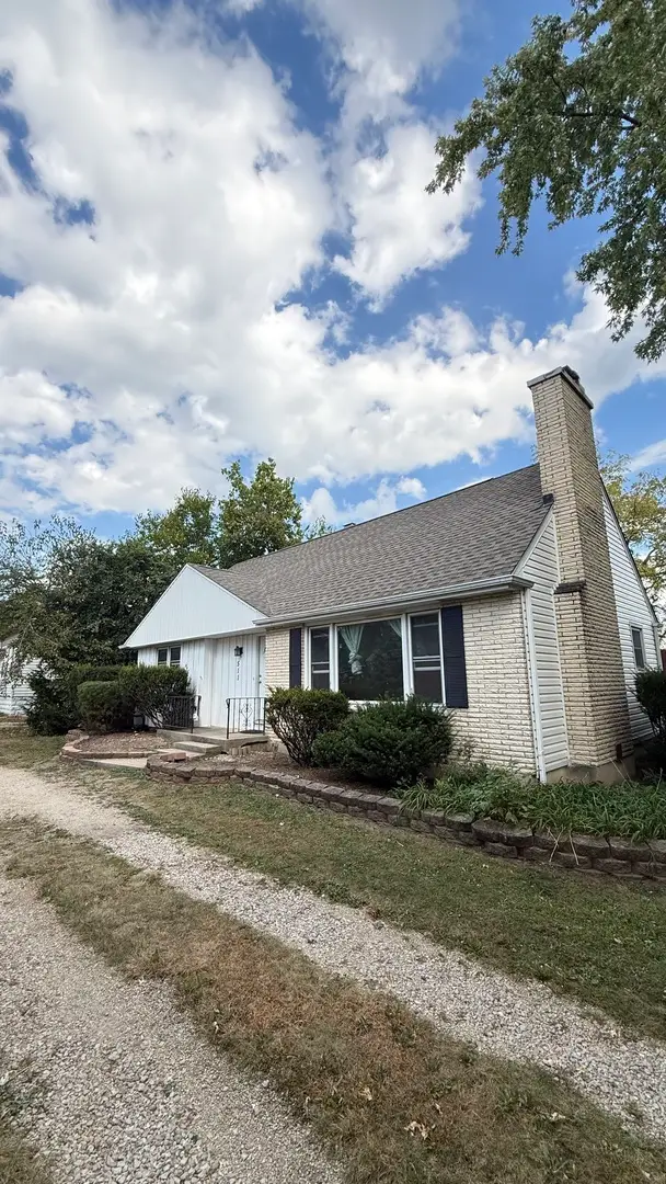 511 S Cass Avenue, Westmont, IL 60559 - #3
