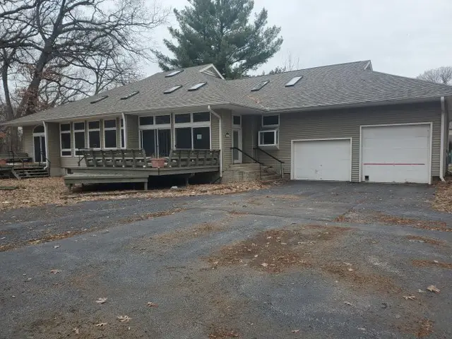 2801 12th Avenue, Rock Island, IL 61201 - #1