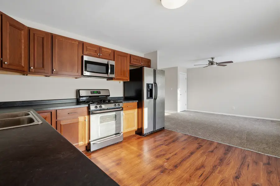 424 Kenyon Avenue, Romeoville, IL 60446 - #3