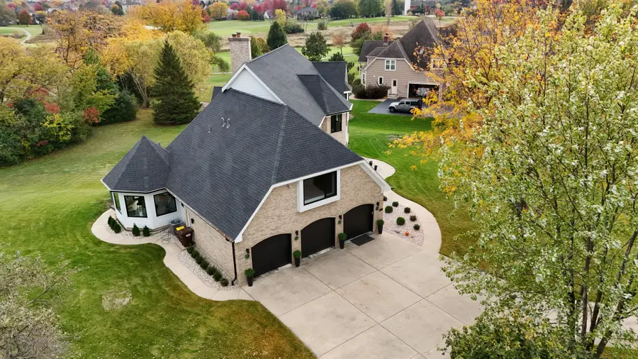 9605 S Muirfield Drive, Lakewood, IL 60014 - #3