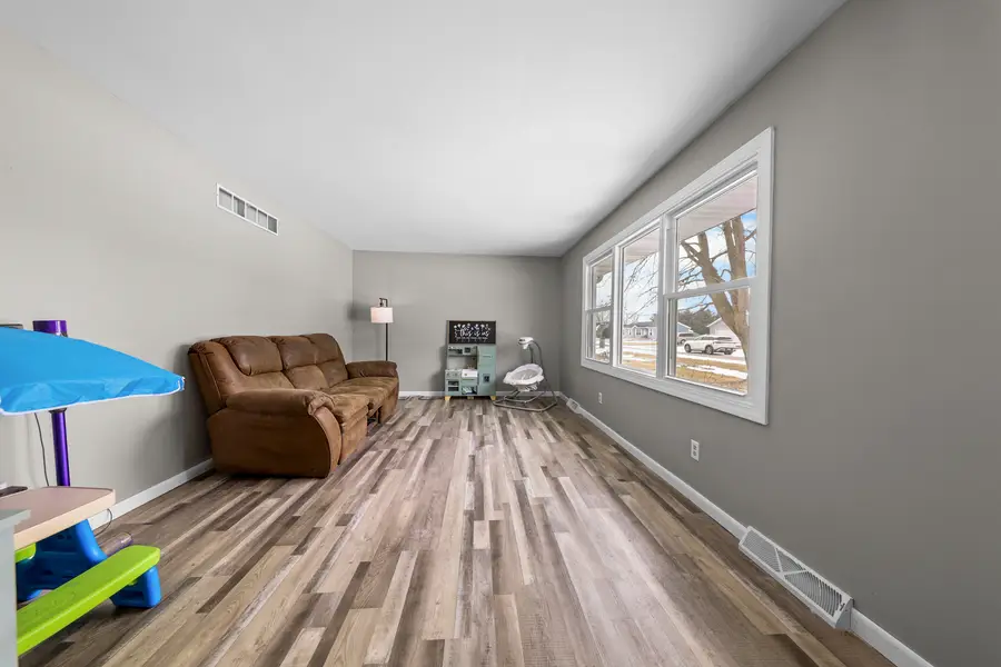 414 Betty Street, Verona, IL 60479 - #3