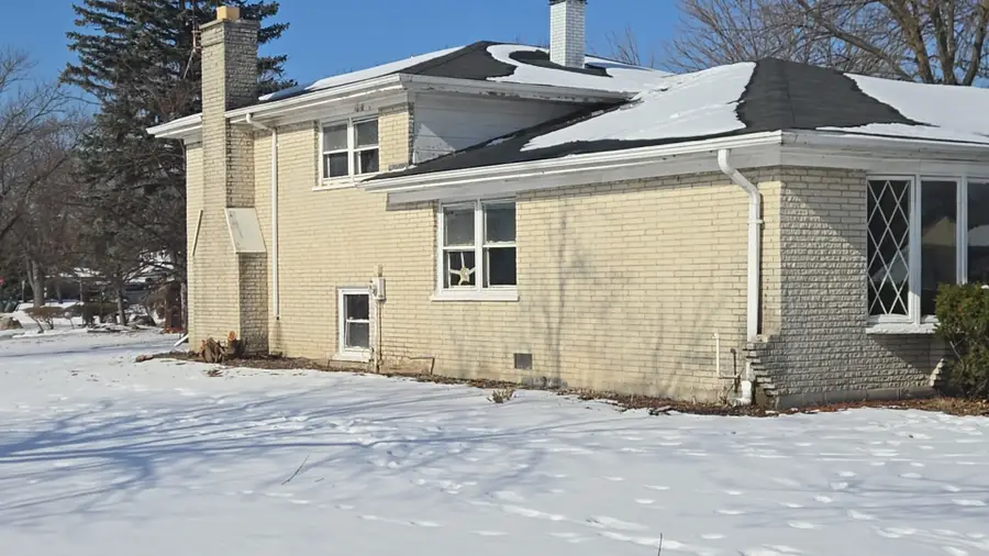 326 S Minerva Avenue, Glenwood, IL 60425 - Image #2