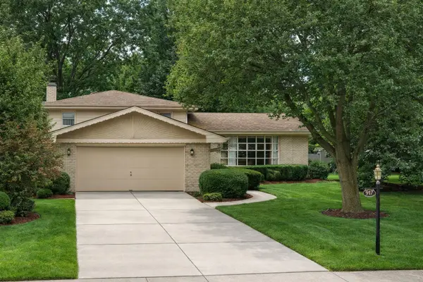917 W Army Trail Boulevard, Addison, IL 60101