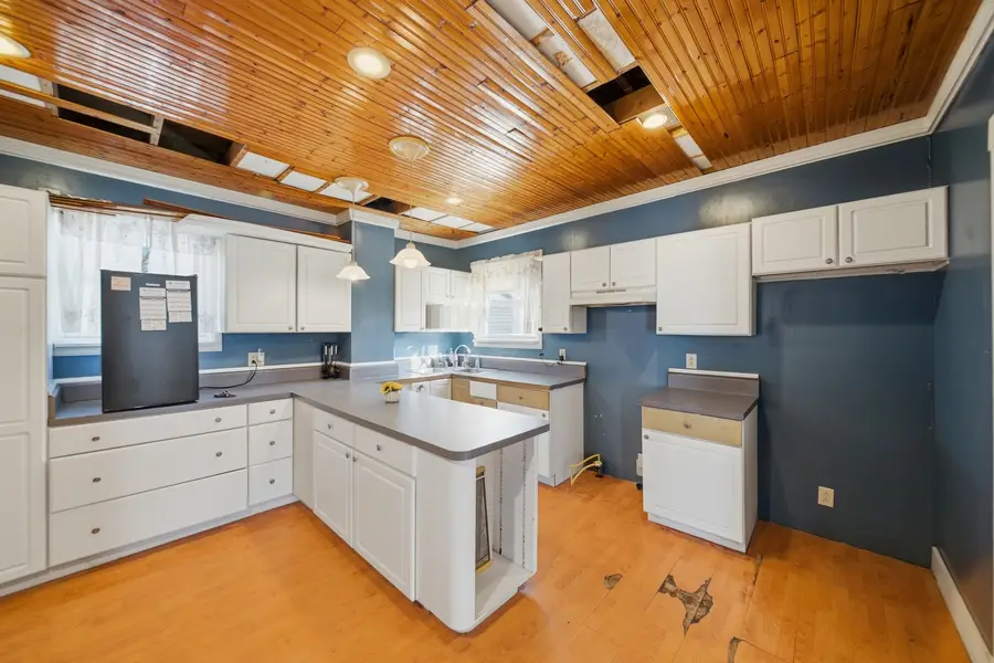 1507 W 9th Street, Dixon, IL 61021 - #3