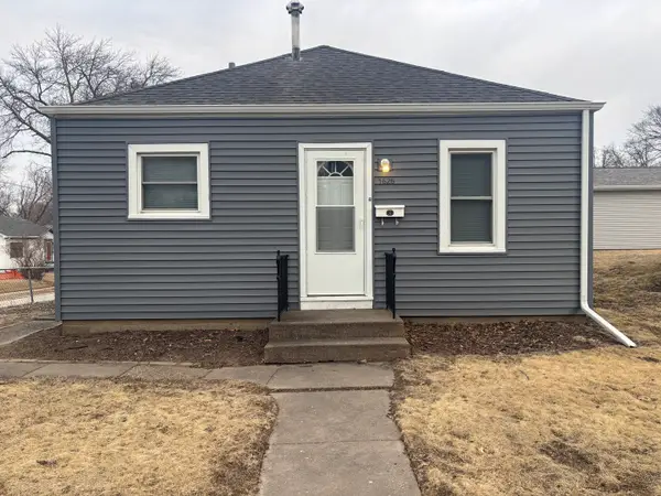 1626 Florence Lane, Davenport, IA 52804