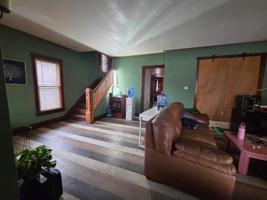 623 N 7th Street, Dekalb, IL 60115 - Image #2