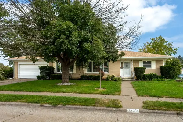 2729 Fillmore Street, Davenport, IA 52804