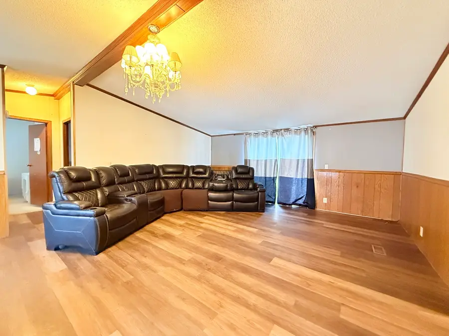 410 W Mable Street, Harrisburg, IL 62946 - #3