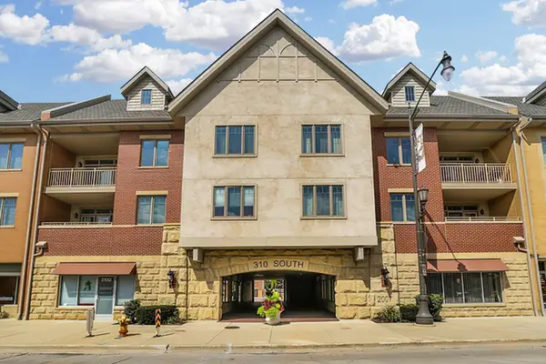 310 S Main Street #209, Lombard, IL 60148