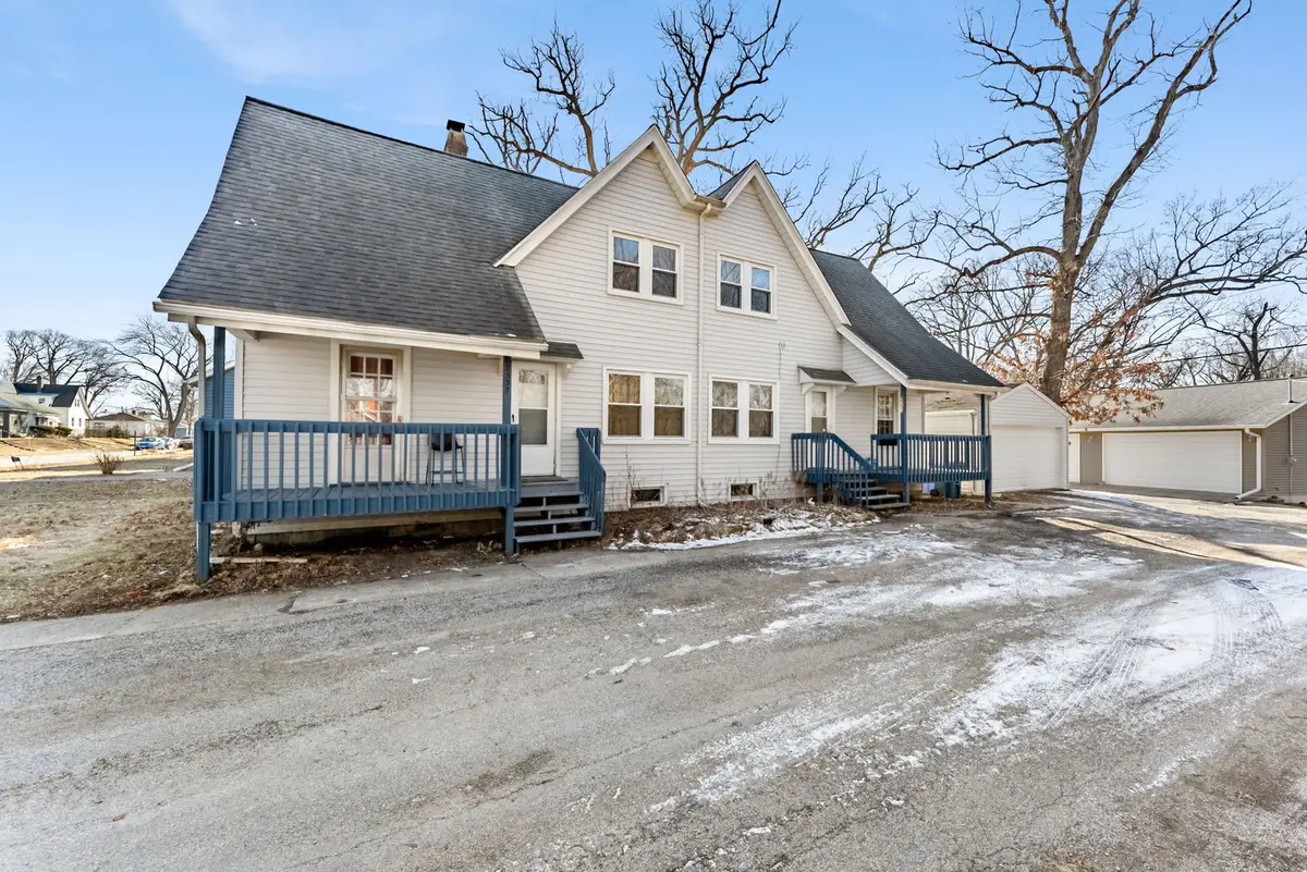 2335-2337 6th Street Court, East Moline, IL 61244 - #1