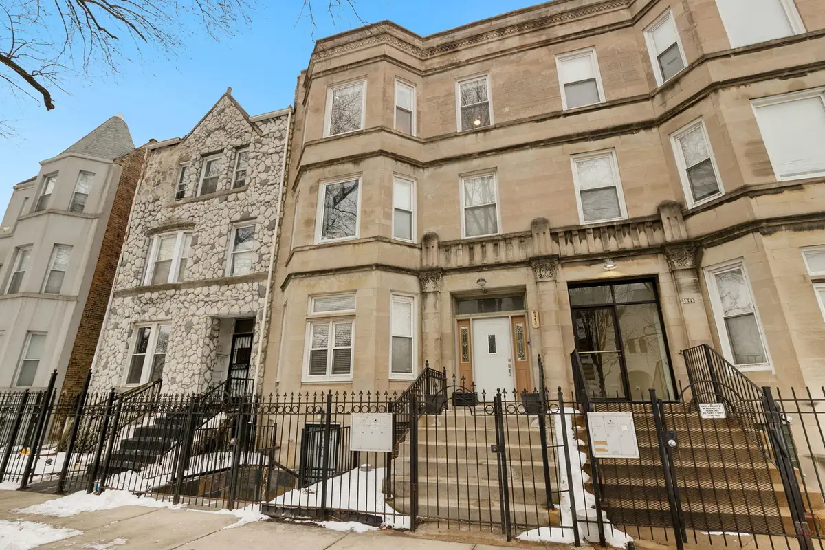 4337 S Prairie Avenue #3, Chicago, IL 60653 - #1