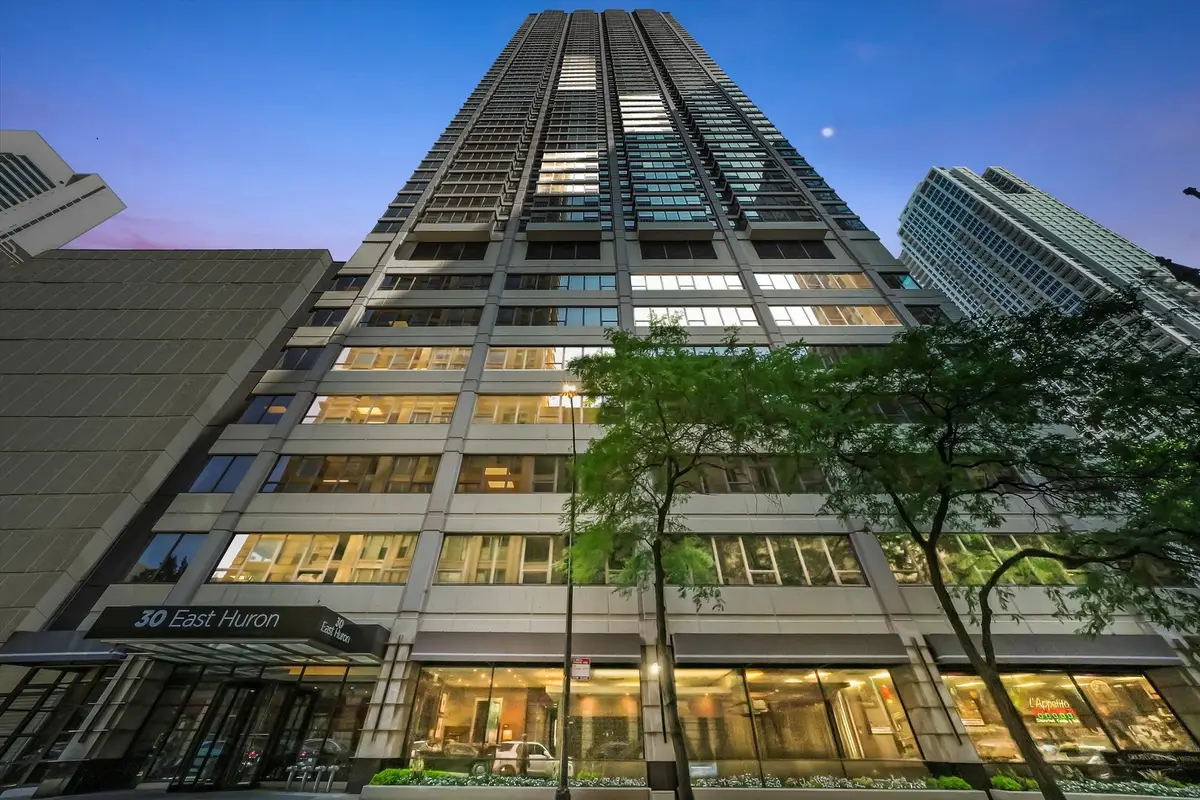 30 E Huron Street #5410, Chicago, IL 60611 - #1