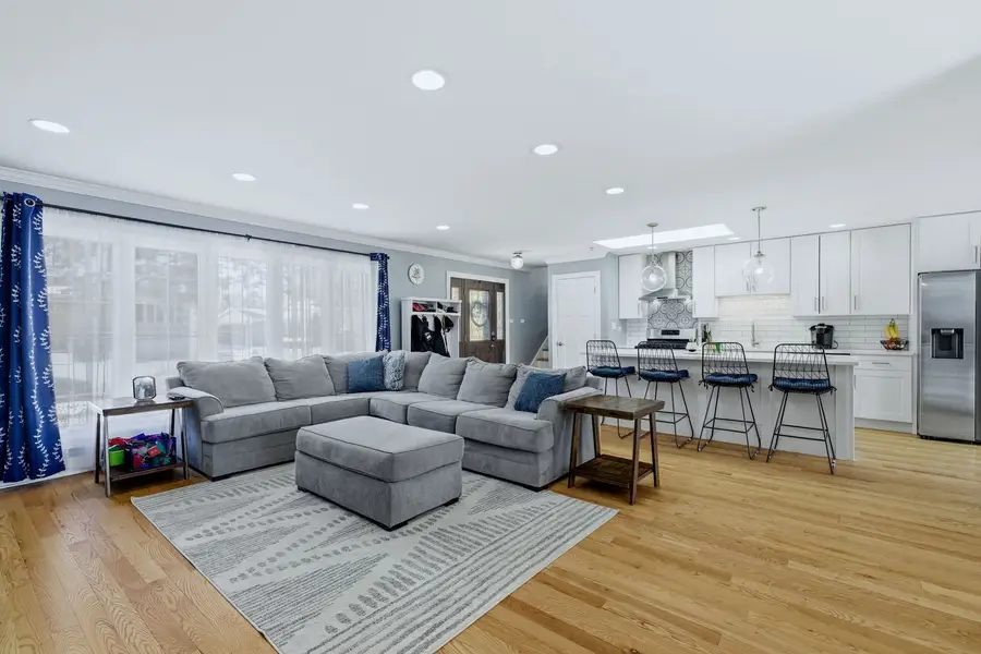 15113 Willow Lane, Oak Forest, IL 60452 - #2