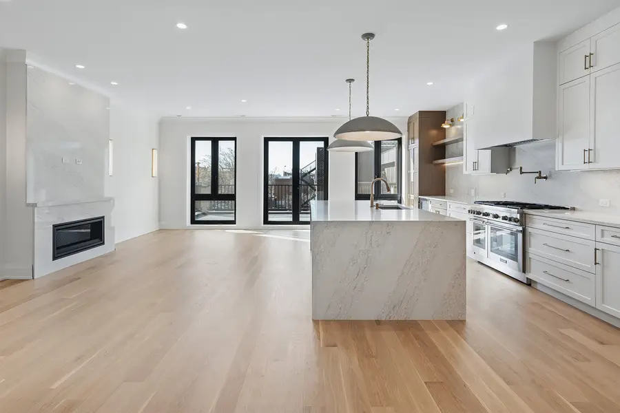 1317 W Wrightwood Avenue #3, Chicago, IL 60614 - #3