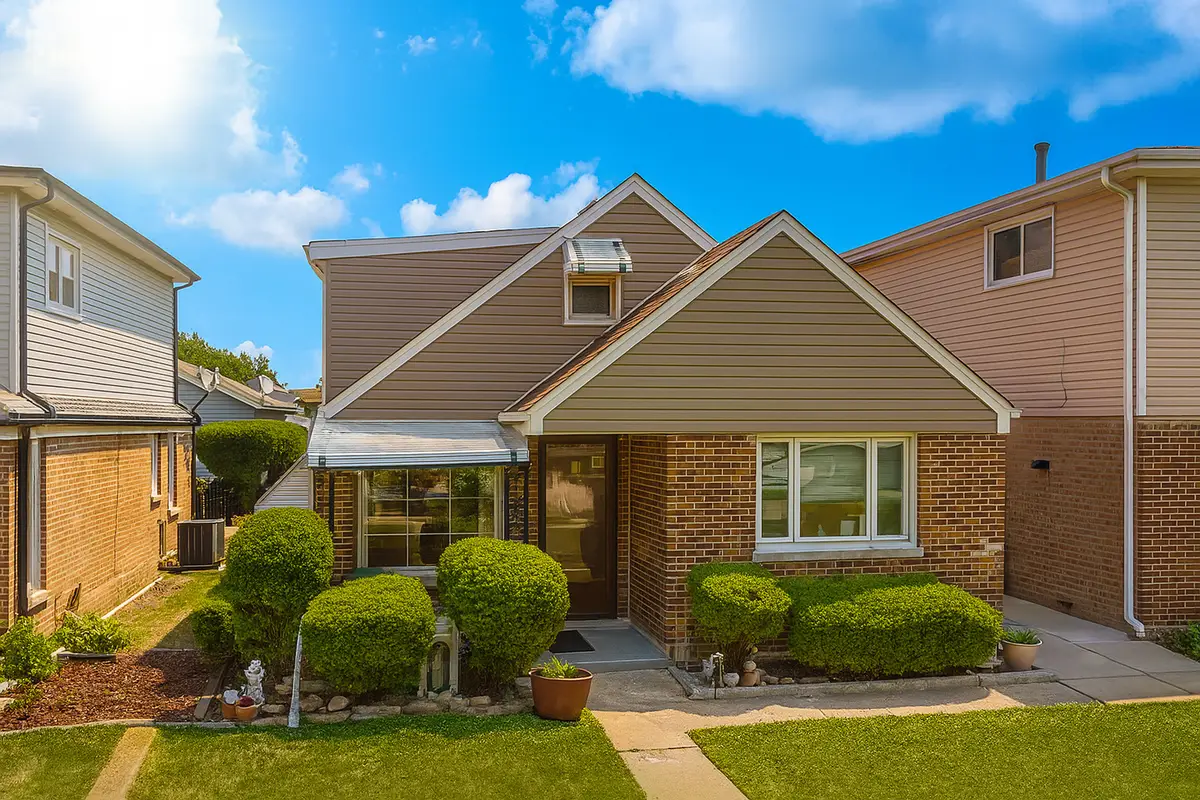 1531 N 24th Avenue, Melrose Park, IL 60160 - #1