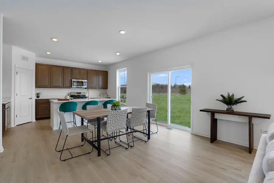 602 Lismore Circle, Elgin, IL 60124 - Image #3