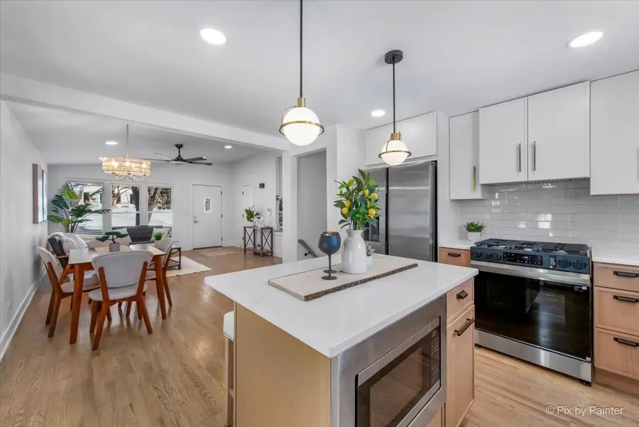 1004 S Grove Avenue, Barrington, IL 60010 - #3