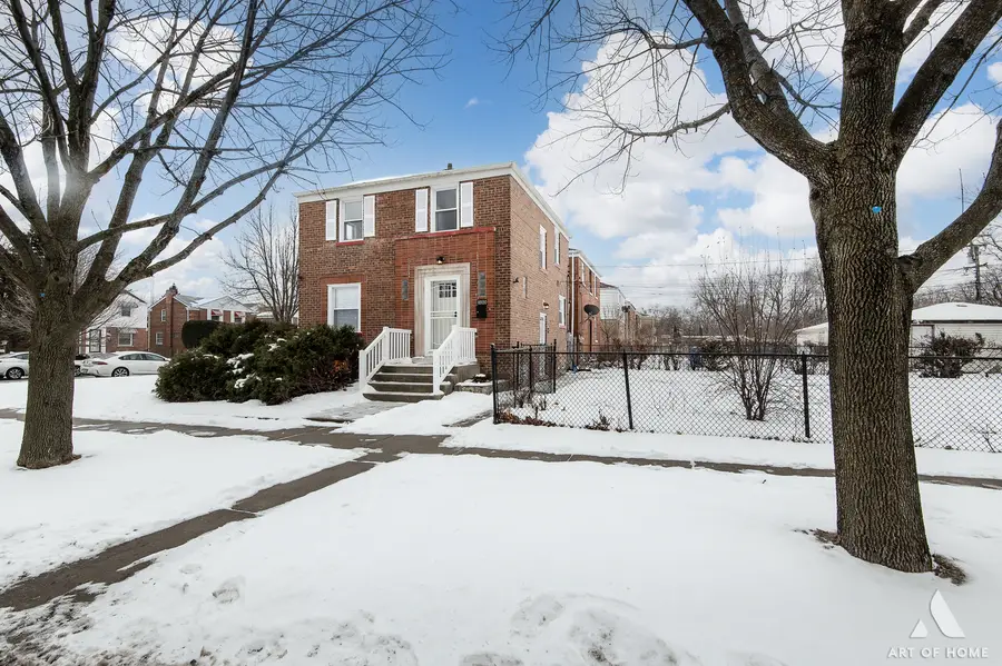 10100 S Luella Avenue, Chicago, IL 60617 - Image #3