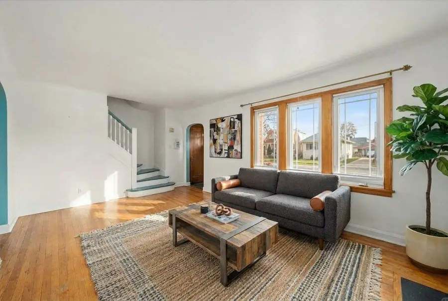 3833 Oak Park Avenue, Berwyn, IL 60402 - Image #3