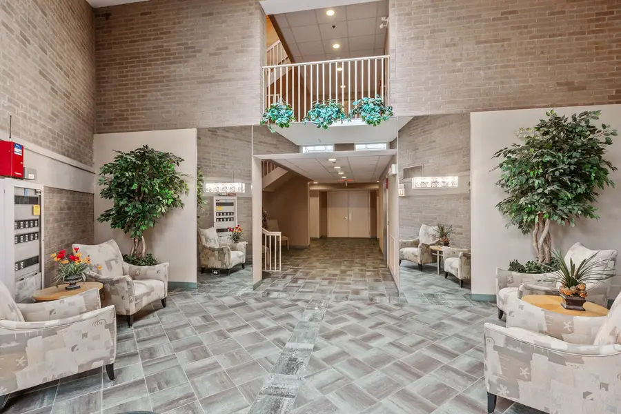 140 Manchester Drive #408, Buffalo Grove, IL 60089 - #3