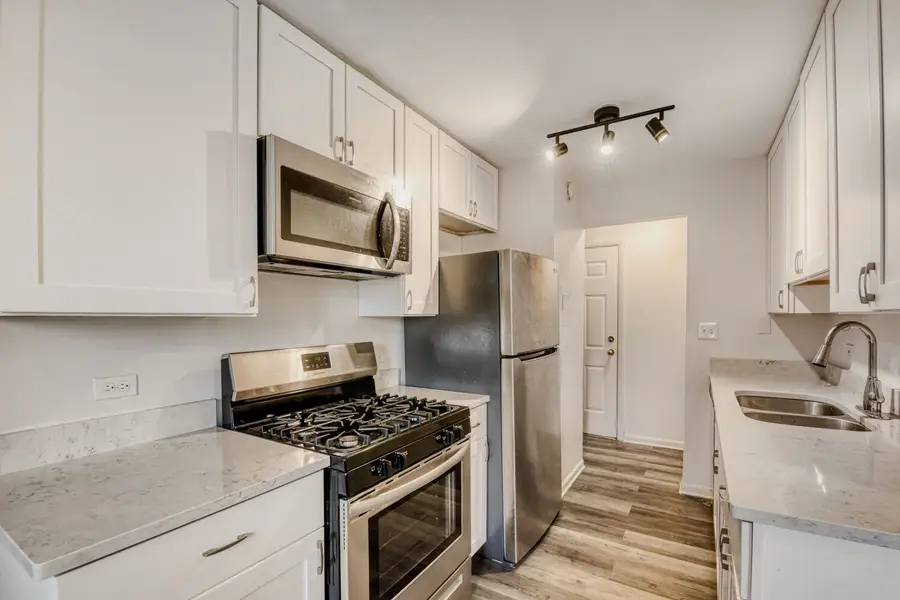 5400 N Sheridan Road #202, Chicago, IL 60640 - Image #3