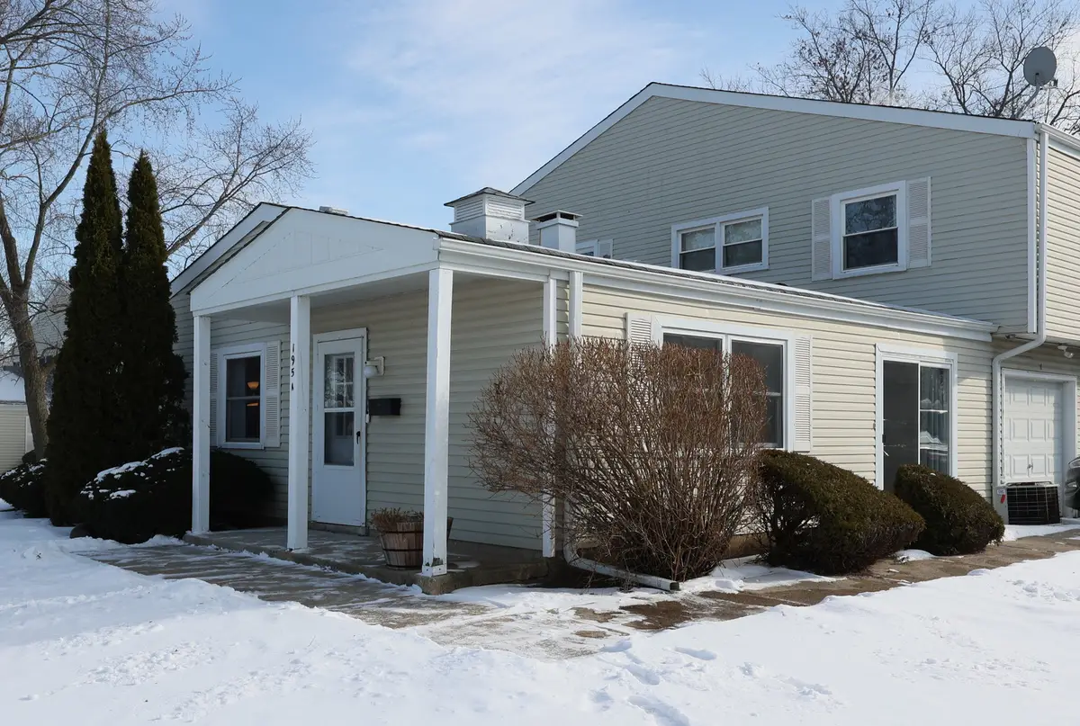 195 Mary Court #A, Bartlett, IL 60103 - Image #1