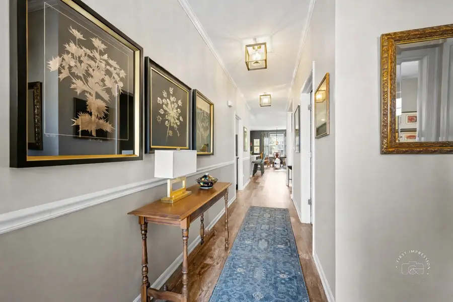 320 Sussex Lane, North Aurora, IL 60542 - #2