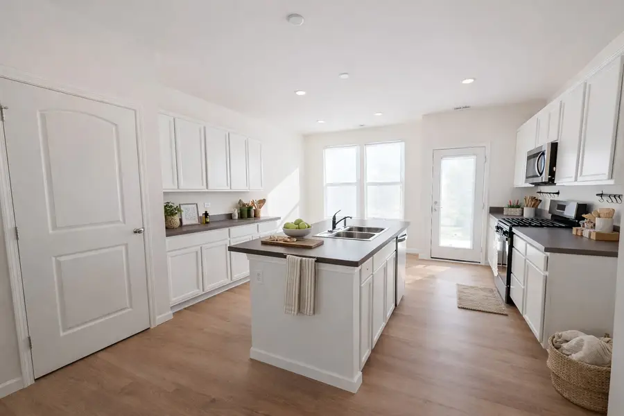 2739 Lawlor Lane, Naperville, IL 60564 - Image #3