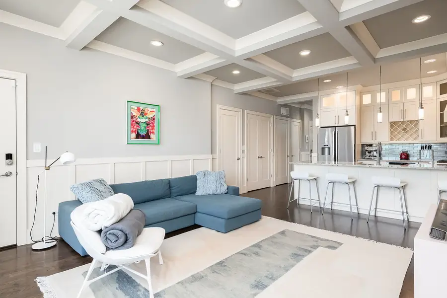 6438 S Woodlawn Avenue #3N, Chicago, IL 60637 - #3