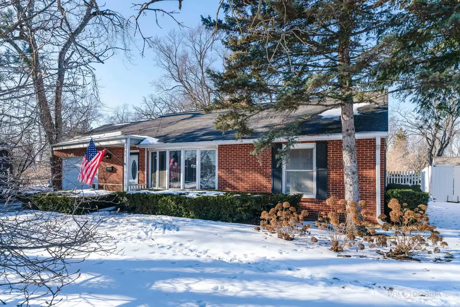 204 Lakeshore Drive, Crystal Lake, IL 60014 - Image #3