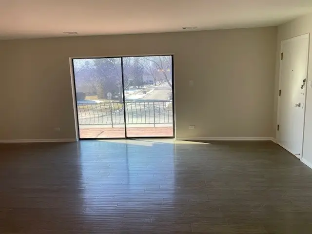 637 Carroll Parkway #203, Glenwood, IL 60425 - #2